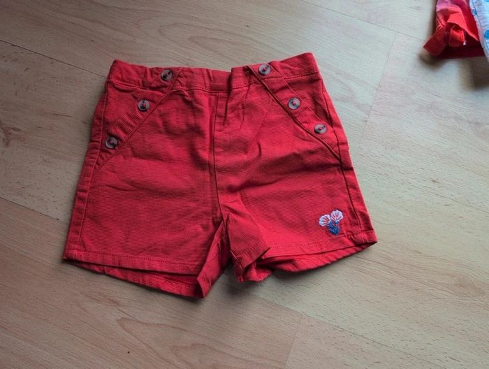 Short rouge fille 6 ans Sergent Major Neuf