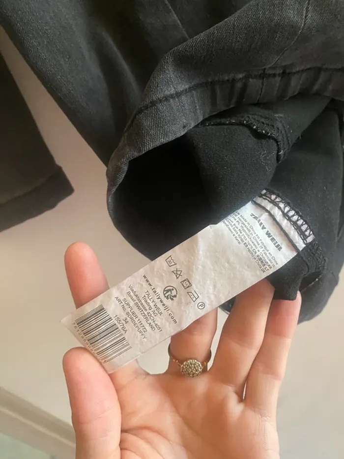 Robe en jean noire grise à fermeture - photo numéro 8