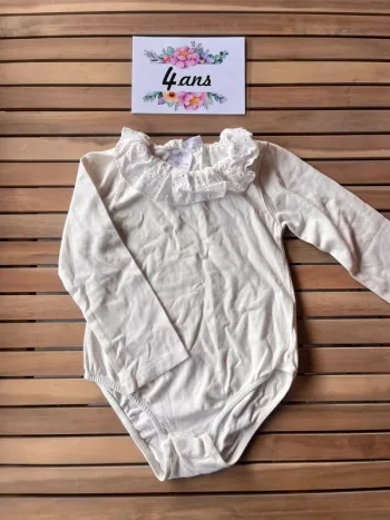 Body col dentelle Zara 4 ans