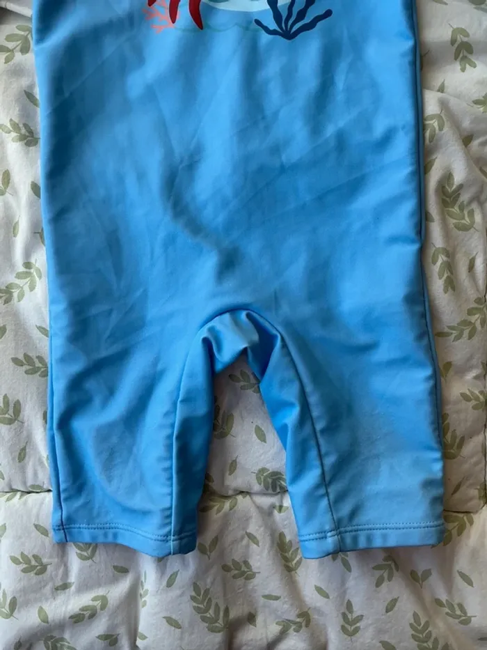 combinaison bleu anti uv 12/18 mois primark - photo numéro 5