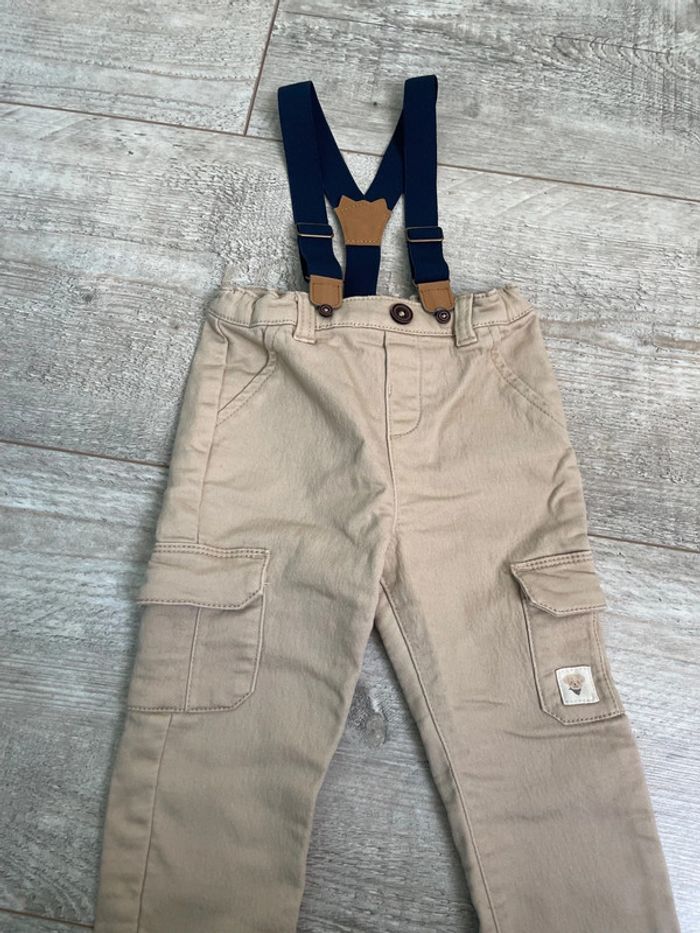 Pantalon à bretelles 24 mois - photo numéro 2