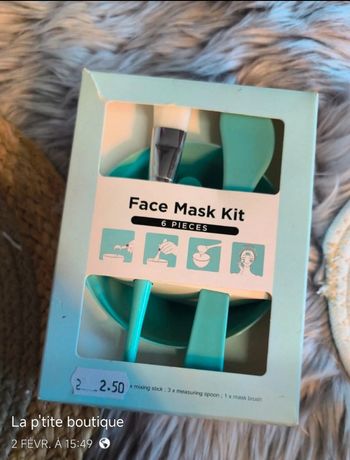 Lot de 10 boîtes neuves skin care 