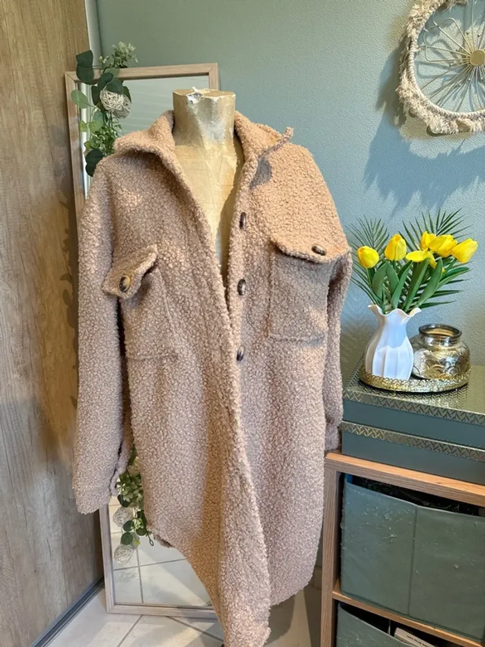 Joli manteau en pilou pilou femme