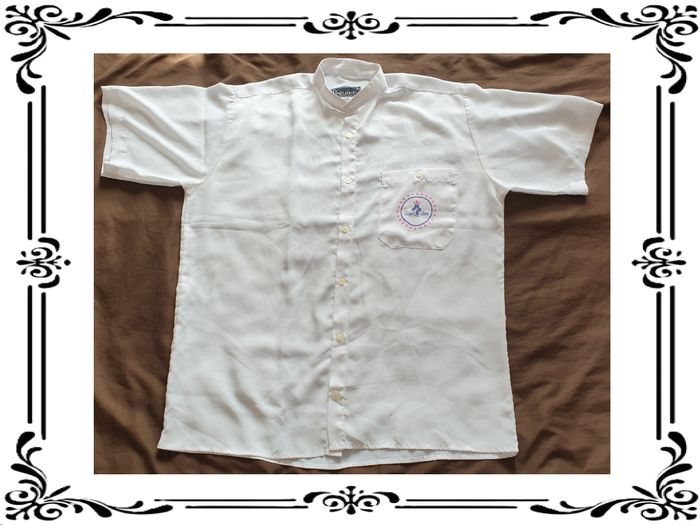 Chemise taille XXL.