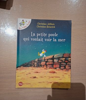 Livre la petite poule qui voulait voir la mer