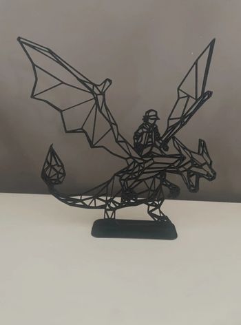 Décoration Pokémon Sacha et Dracofeu avec son support