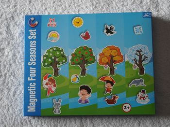Puzzle magnétique 4 saisons neuf pour enfants (3 ans +)