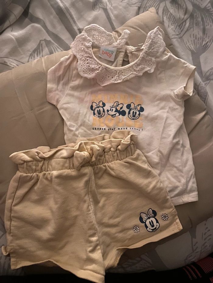 Ensemble bébé t-shirt + short Disney baby Minnie 6 mois