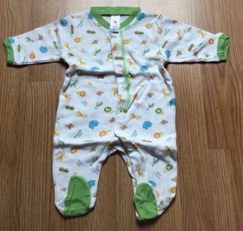 Pyjama 3 mois C&a neuf