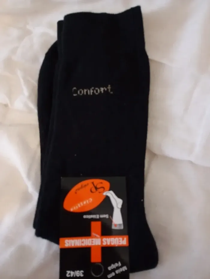 Lot de 3 paires de chaussettes taille 39/42 - photo numéro 4