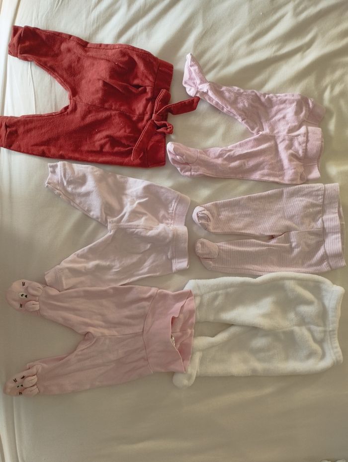 Gros lot vêtements fille 1 mois - photo numéro 4