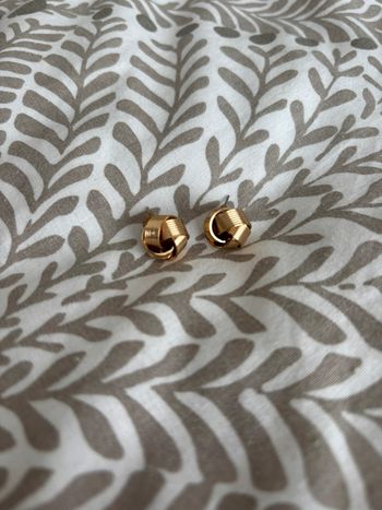 Boucles d’oreilles dorées