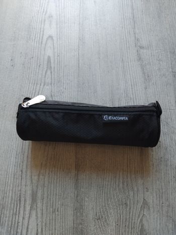 Trousse noire