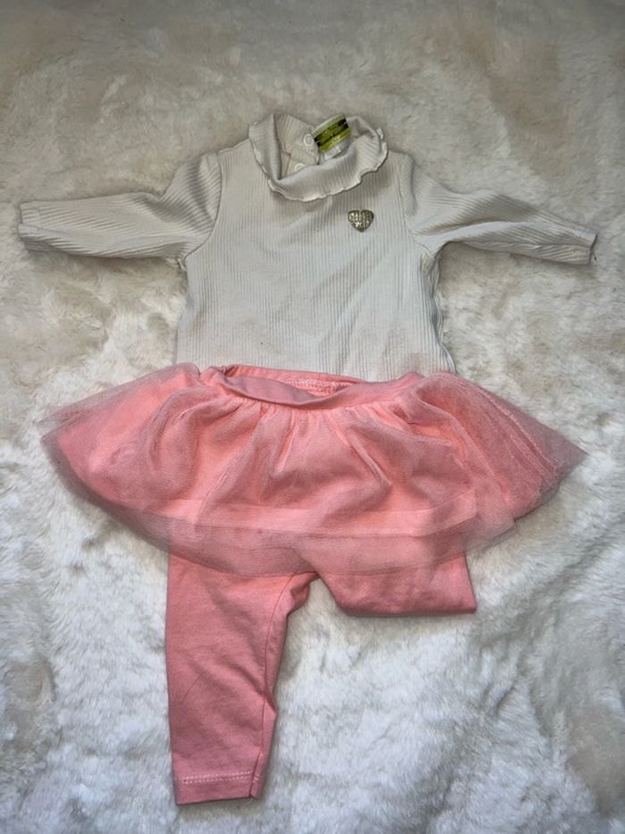 Ensemble bébé - photo numéro 3