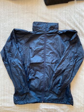 K-way bleu à capuche / Taille 14 ans