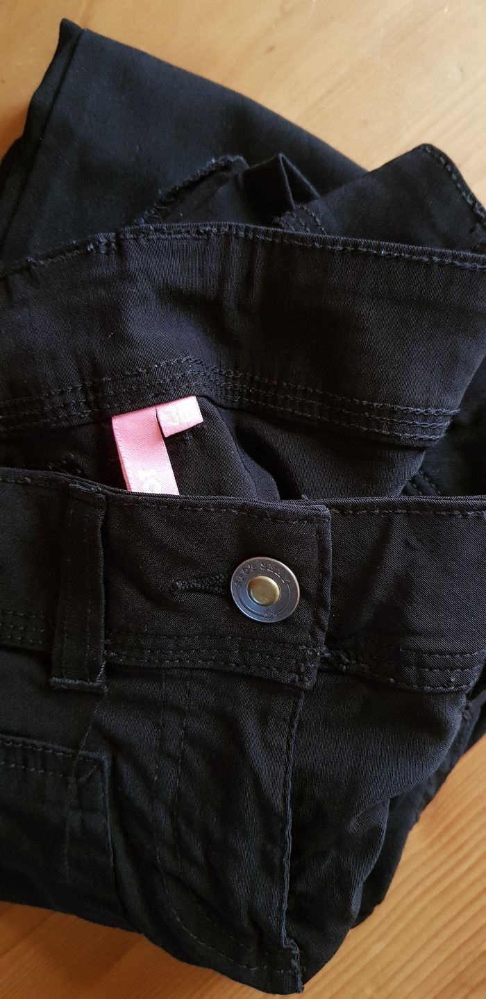 Pantacourt noir taille 36 - photo numéro 8