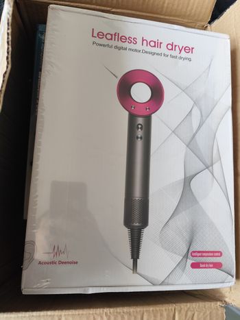 Sèche cheveux 