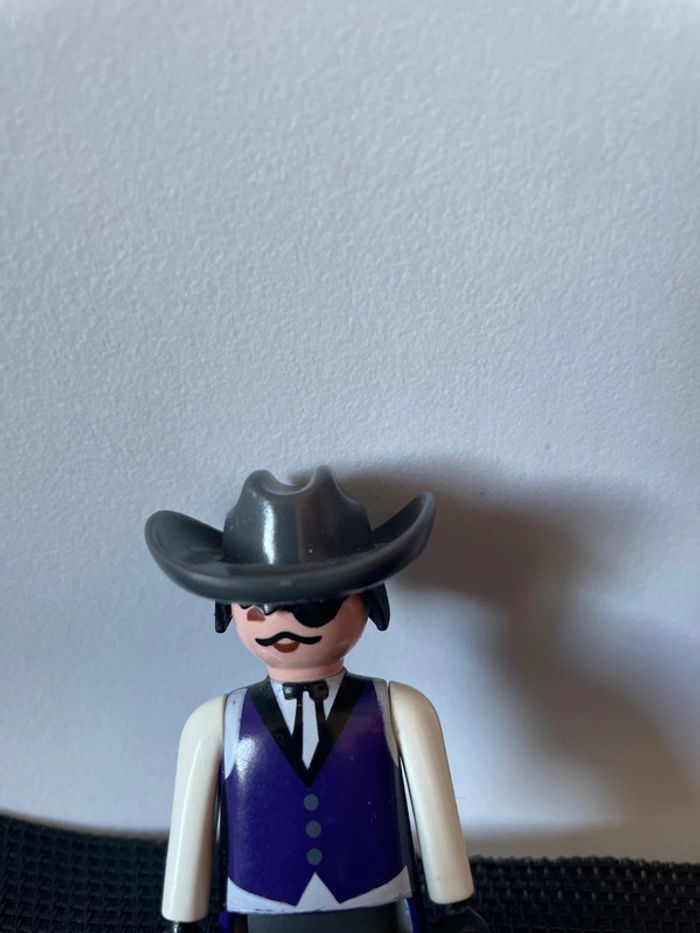 Playmobil figurine cowboy vestons violet borgne cache œil western far West - photo numéro 5