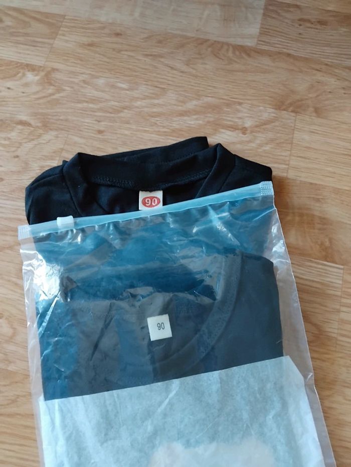 Lot techerts neuf MC taille 100cm (3/4ans) - photo numéro 10