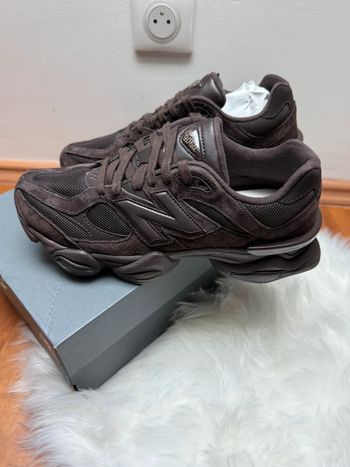 New balance 9060 marron chocolate  42