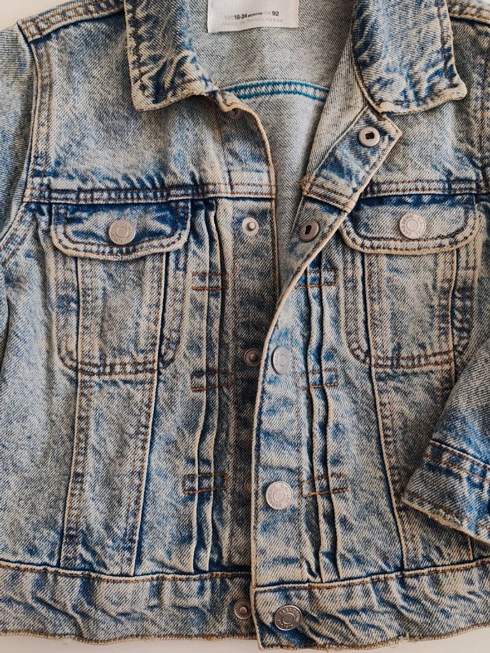 Veste en jean Zara 92cm - photo numéro 2