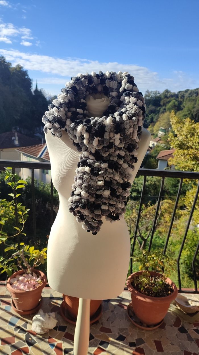 Écharpe fantaisie y2k - photo numéro 5