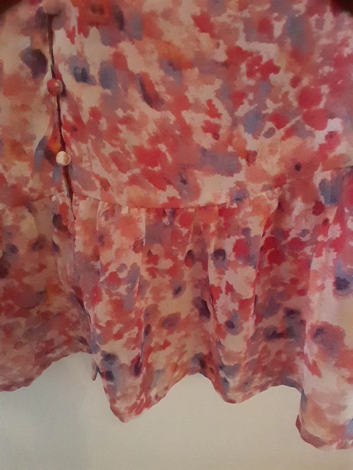 Superbe chemisier imprimé rose et bleu, taille L, Marque Kiabi - photo numéro 2
