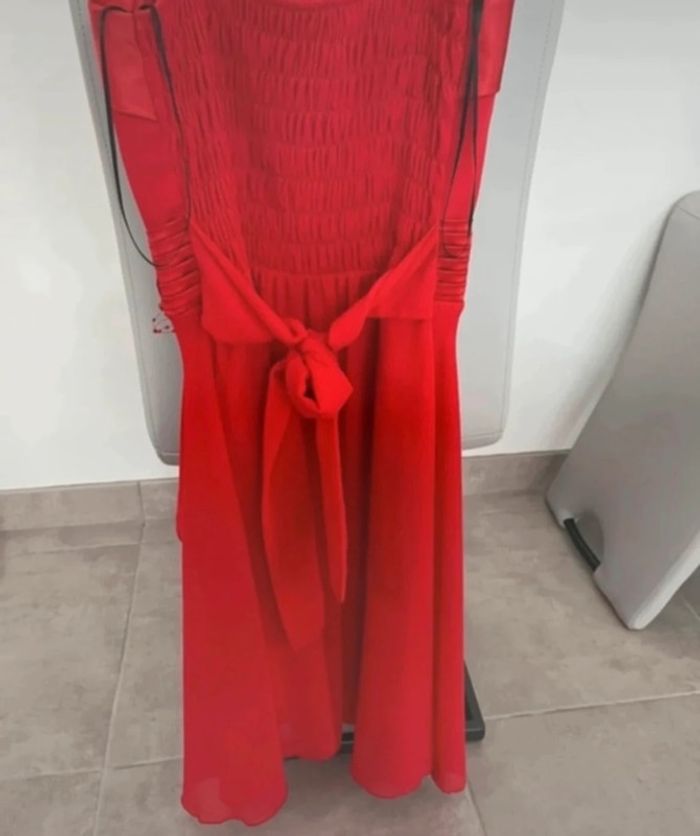 Robe rouge - photo numéro 4