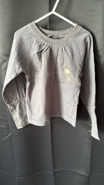 Tee shirt