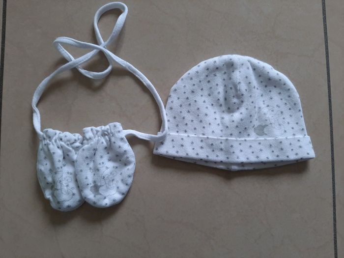 Ensemble bonnet + gants 3/6 mois - photo numéro 2