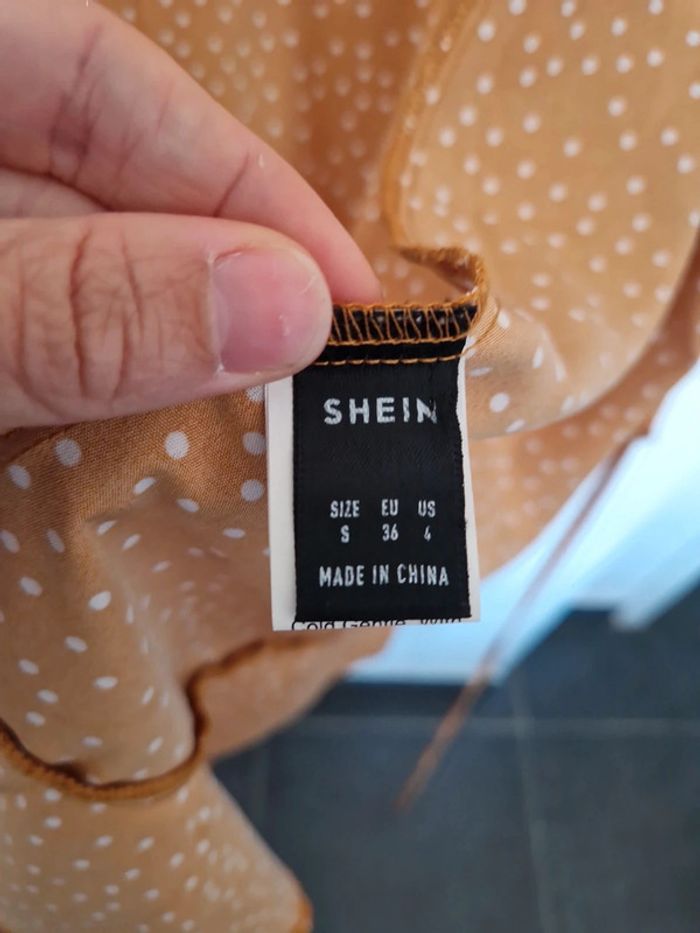 Robe cache cœur - photo numéro 4