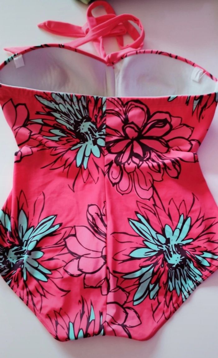 Maillot de bain - photo numéro 2