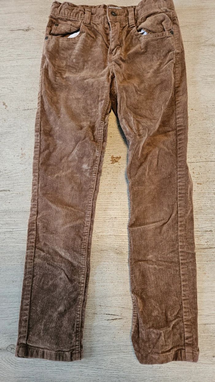 Pantalon en velour cotelé kamel, ajustable à la taille, 3 Suisses Collection, 10 ans, jamais mis - photo numéro 3