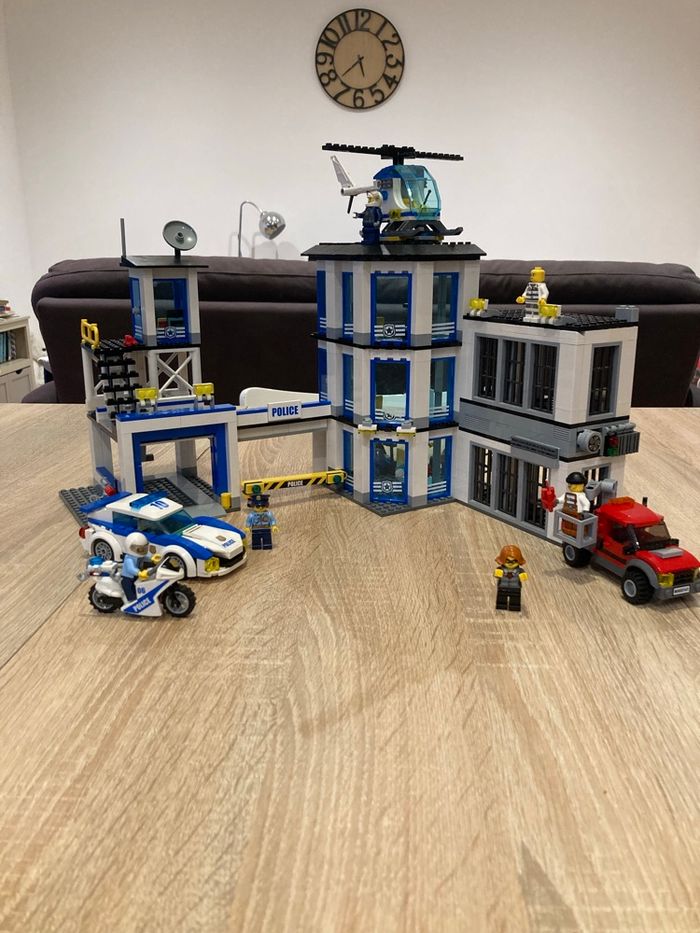 Lego 60141 Le commissariat de police
