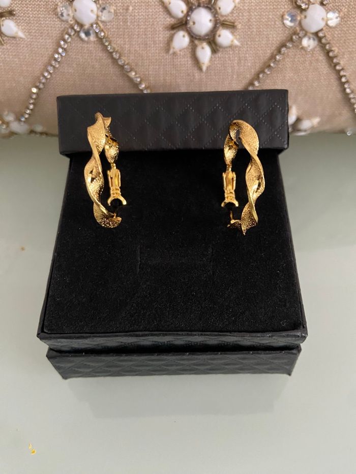 Boucles d’oreilles créoles torsadées – plaqué or – argent 925 - photo numéro 7