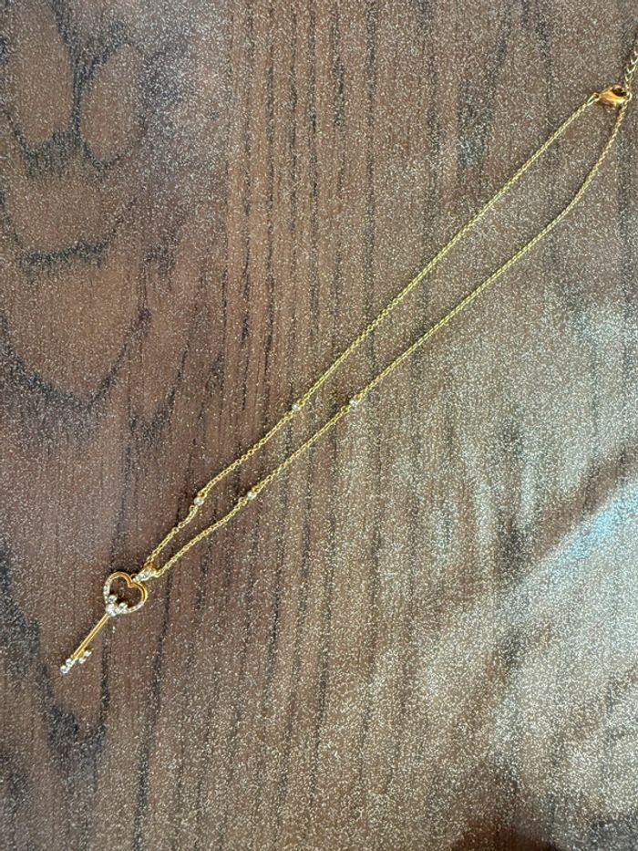 Collier Disney clé