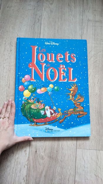 Grand Livre enfant Disney : Les jouets de Noël