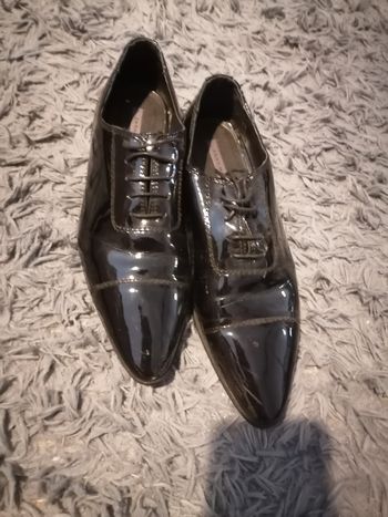 Chaussures habillés homme en vernis noir - Zara Man