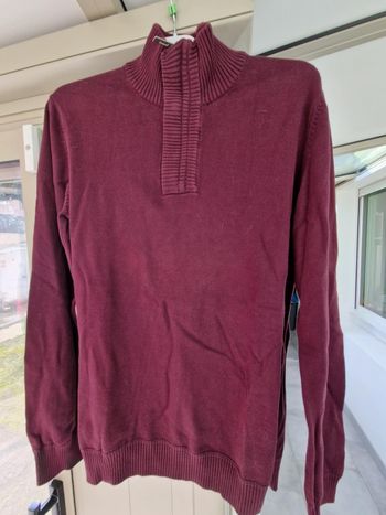 Pull bordeaux col montant zippé Jules