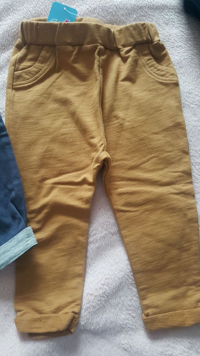 2 pantalons neuf 12 et 18 mois - photo numéro 3