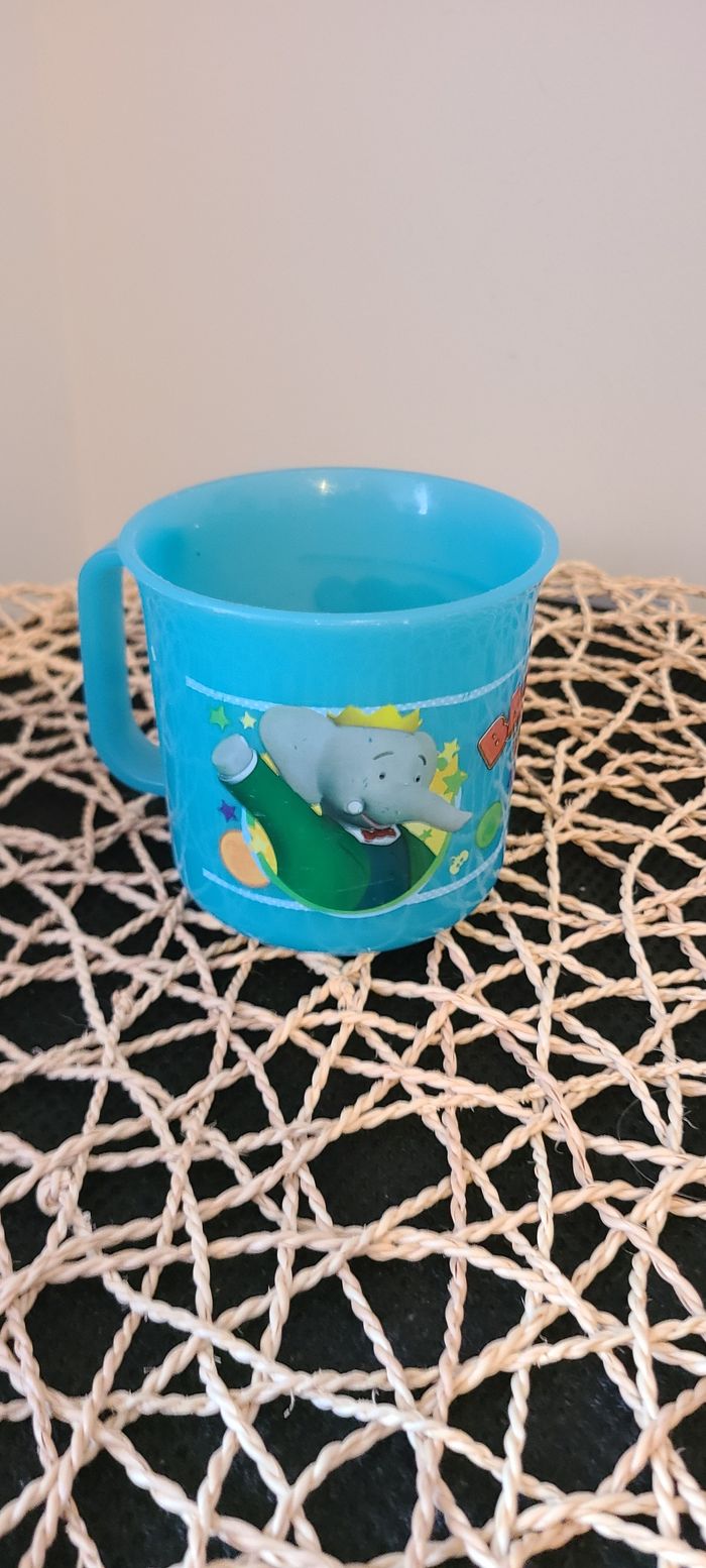 tasse babar