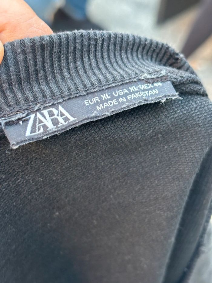 Tee-shirt Zara noir à trous, effet usé - Taille XL - photo numéro 6