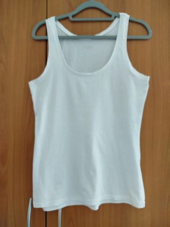 Débardeur blanc sans manche taille 38. 40