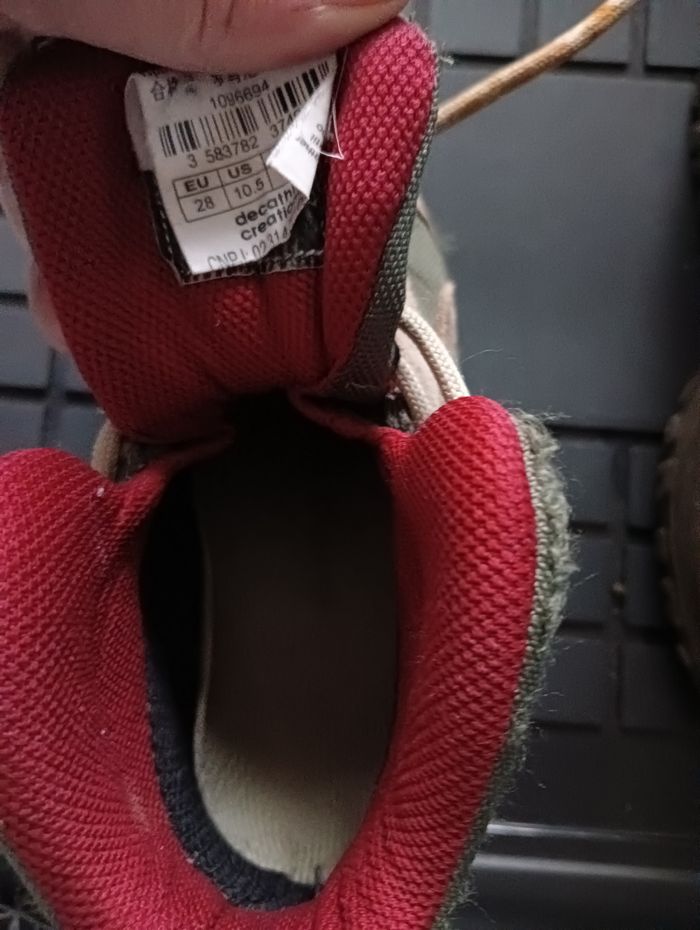Chaussures Decathlon taille 28 - photo numéro 7