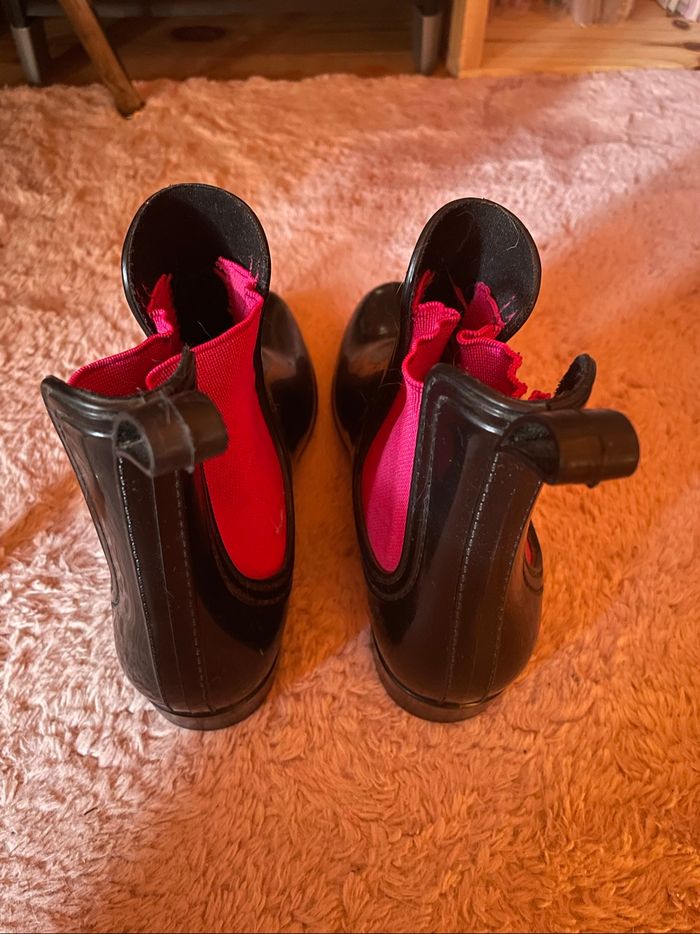 Bottines noires et rose - photo numéro 2