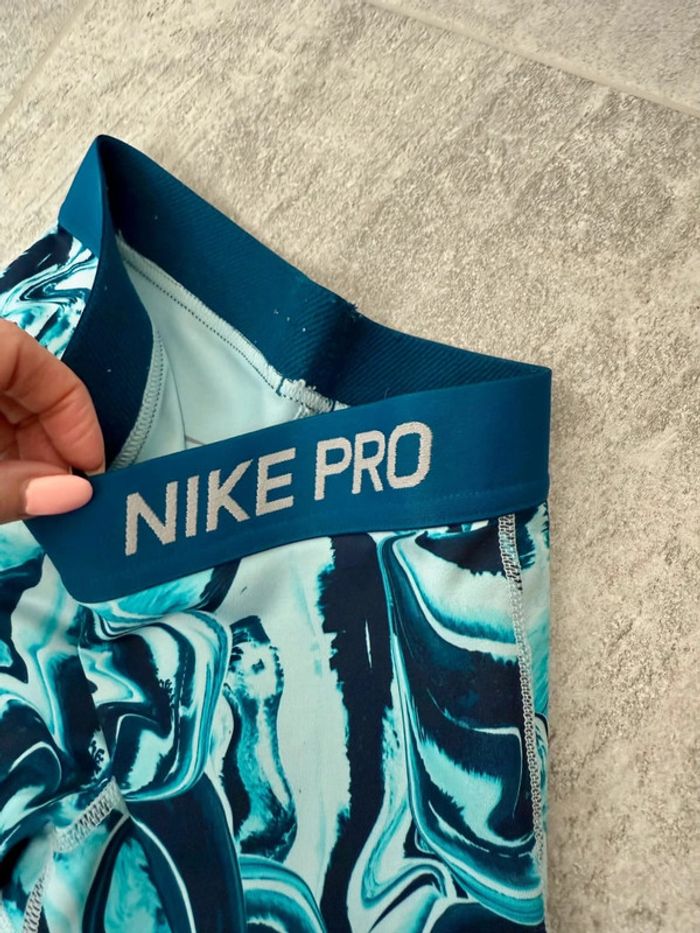 Legging de sport Nike Pro fille taille 10-12 ans parfait état comme neuf - photo numéro 2