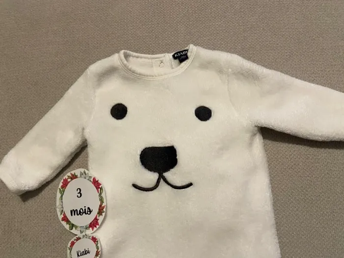 Pyjama Kiabi 3 mois bien chaud très bon état - photo numéro 3