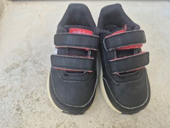 Chaussure taille 22