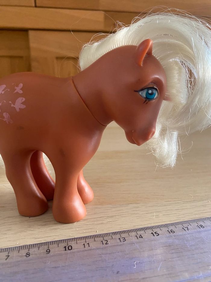Petit poney Little pony hasbro butterscotch Italy brown marron 1982 cannella - photo numéro 2