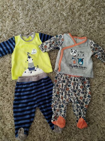 Lot de 2  pyjamas deux pièces